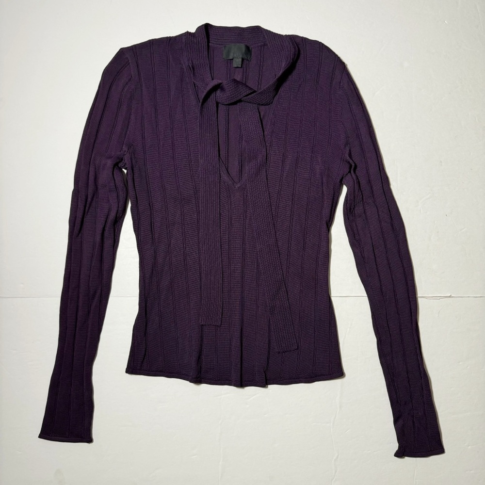 Intermix V-Neck Tie Ribbed Top - Picture 3 of 8